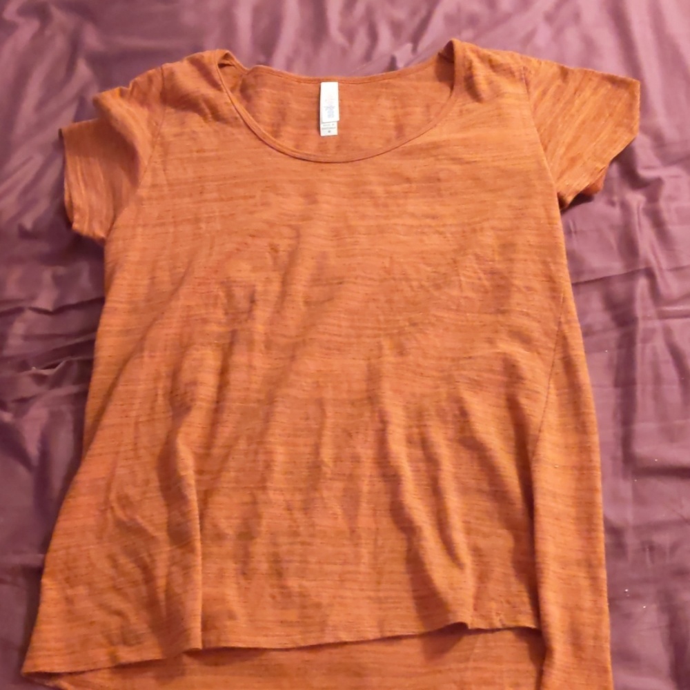 Lula Roe T shirt